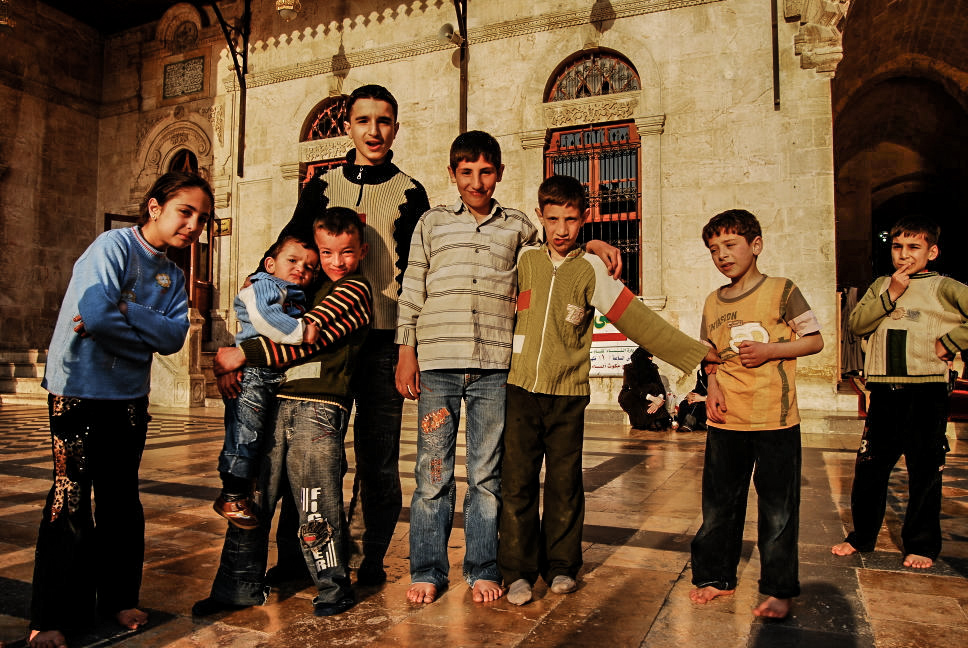 kids-at-umayyad-mosque